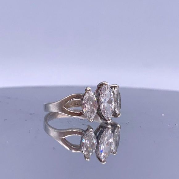 Vintage Sterling Silver Three-Stone Ring - Marquise Cut Cubic Zirconia - Picture 9 of 10